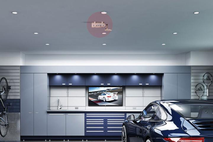Garage & workshop